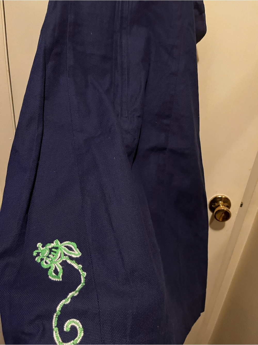 Women’s Dresses - Picture 5 of 8
